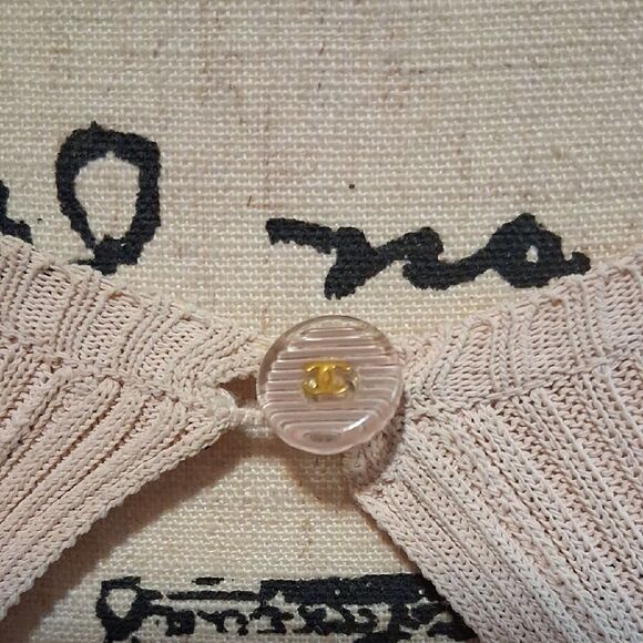 Authentic CHANEL Cream Open Front Cardigan Size 38 - Picture 5 of 10